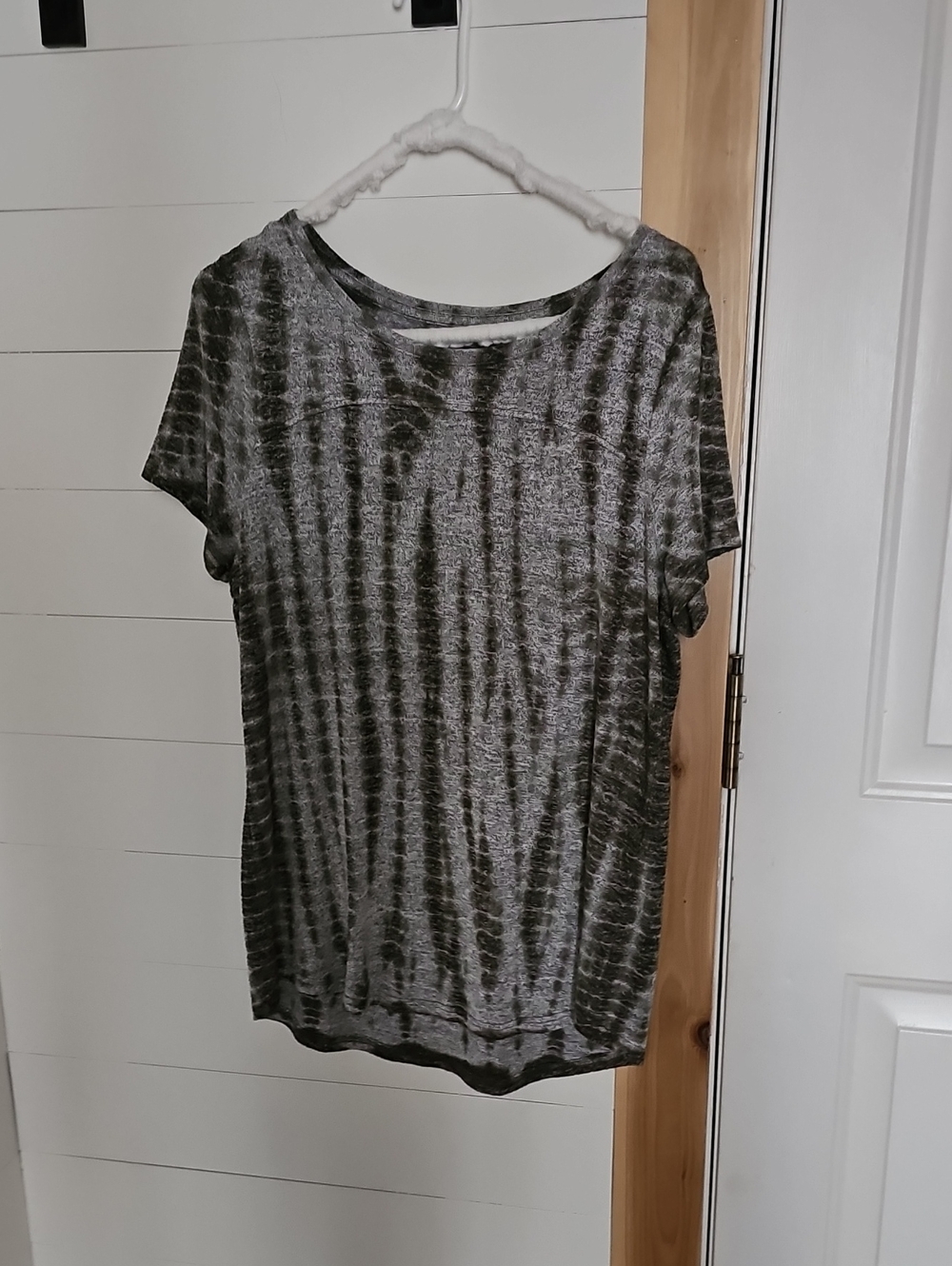 Sanoma Women's Short Sleeve Tie-Dye Tee - Gray